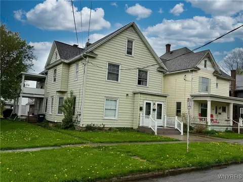 135 N 6th St, Olean, NY 14760