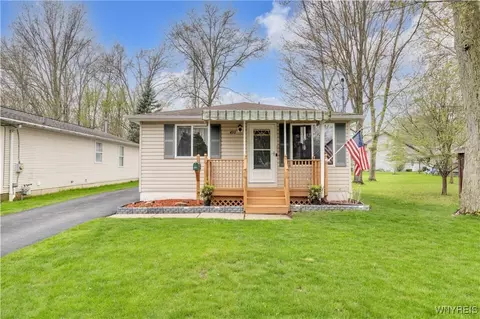 496 Wallace Ave, North Tonawanda, NY 14120