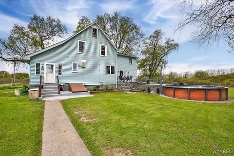 2407 Long Rd, Grand Island, NY 14072
