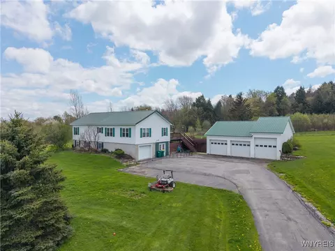 4018 Wethersfield Rd, Wethersfield, NY 14569