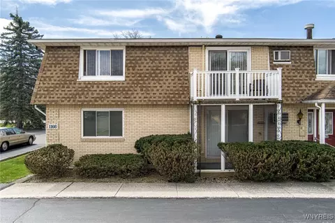 1108 Indian Church Rd #24, West Seneca, NY 14224