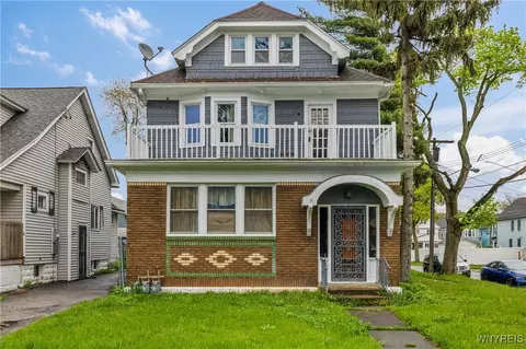 1 Palos Pl, Buffalo, NY 14215