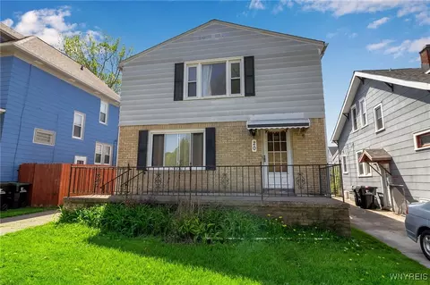 20 Hawthorne Ave, Tonawanda, NY 14223