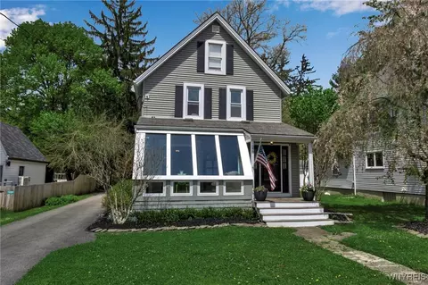278 Prospect Ave, Aurora, NY 14052