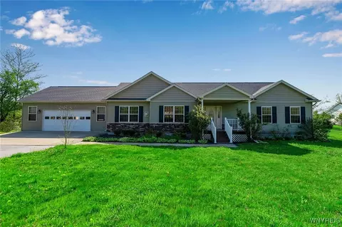 1275 Center St, Aurora, NY 14052