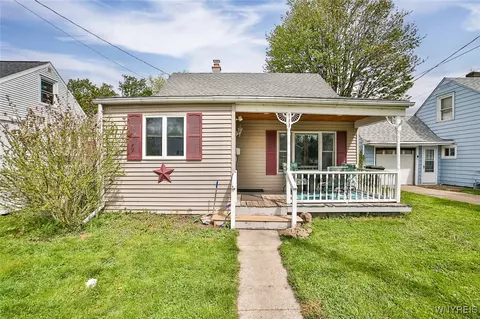 160 14th Ave, North Tonawanda, NY 14120