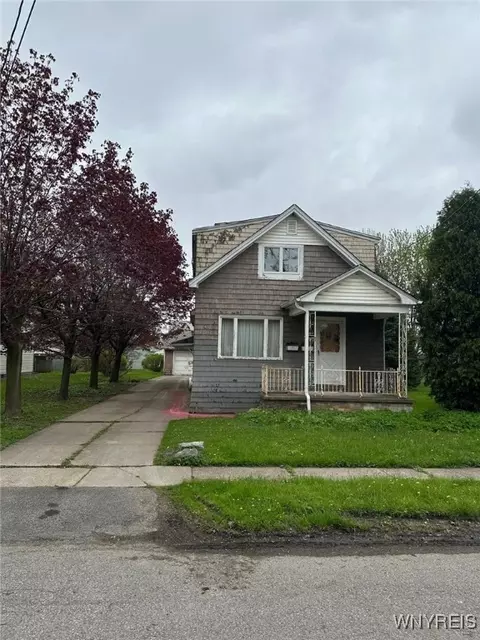 40 Garland Ave, Cheektowaga, NY 14206