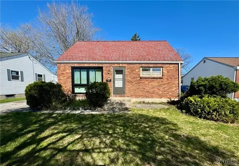 88 Loretto Dr, Cheektowaga, NY 14225