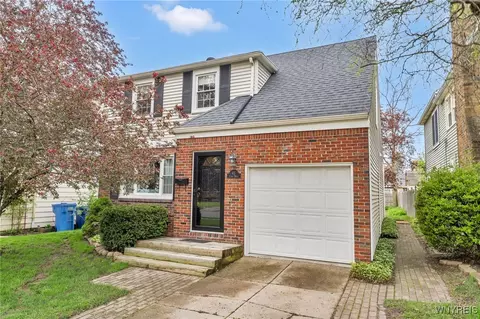 45 Olney Dr, Amherst, NY 14226