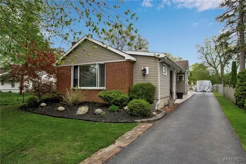 401 Park Club Ln, Amherst, NY 14221