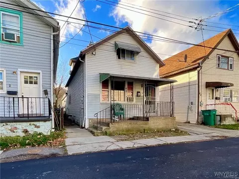 42 Hoffman Pl, Buffalo, NY 14207