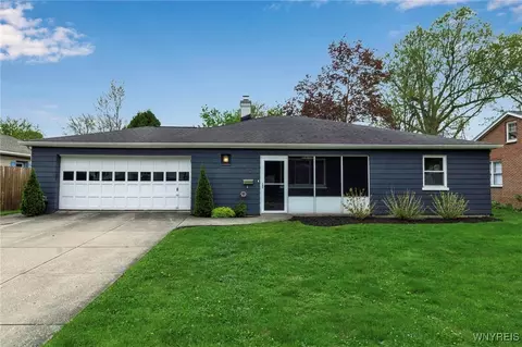 112 Yorktown Rd, Amherst, NY 14226
