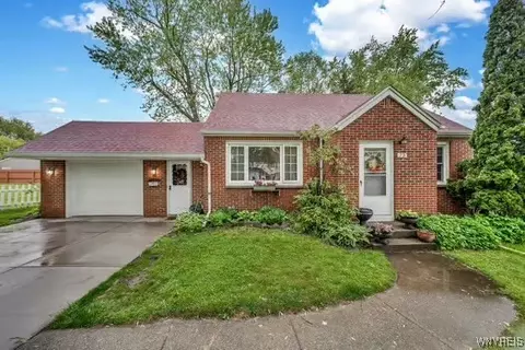 73 Fairvale Dr, Cheektowaga, NY 14225