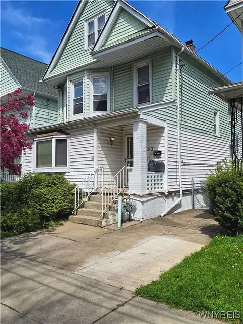53 Gold St, Buffalo, NY 14206