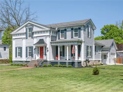 40 College St, Sweden, NY 14420