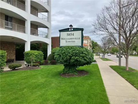 5854 Main St #407, Amherst, NY 14221