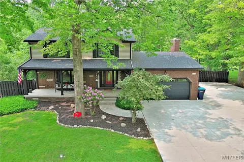 598 Baseline Rd, Grand Island, NY 14072