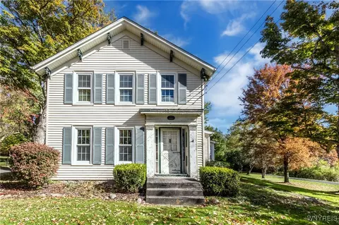 470 Buffalo Rd, Aurora, NY 14052