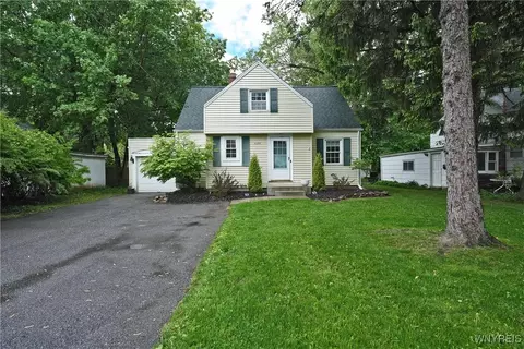 4334 Connection Dr, Buffalo, NY 14221