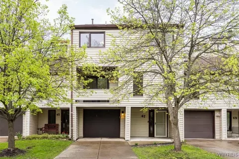 47 Tunbridge Walke, Aurora, NY 14052