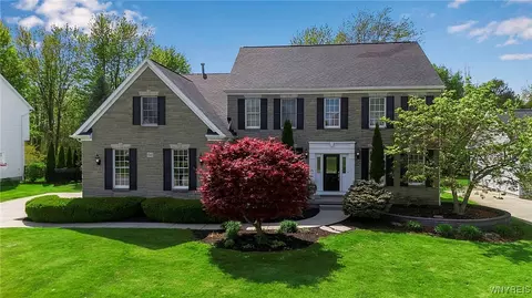 5545 Marthas Vineyard, Clarence Center, NY 14032