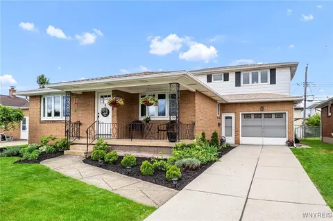 64 Fairelm Ln, Cheektowaga, NY 14227