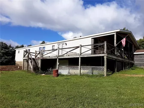 4955 Roszyk Hill Rd, Machias, NY 14101
