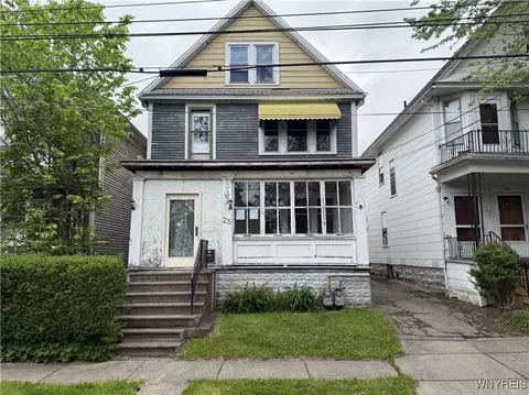 25 Hartman Pl, Buffalo, NY 14207