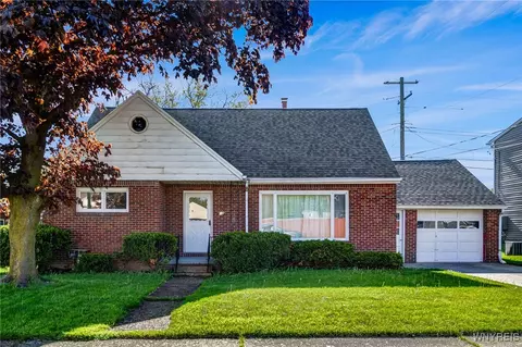 10 Ontario Dr, Cheektowaga, NY 14225