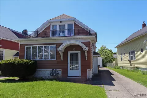44 Pendennis Pl, Cheektowaga, NY 14225