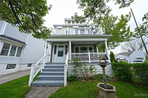 5 Humphrey Rd, Buffalo, NY 14207