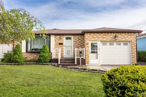 61 Cheekwood Dr, Cheektowaga, NY 14227
