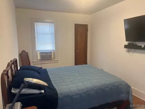 Bedroom - 344 Wardman Rd, Kenmore, NY 14217 photo 2 of 4