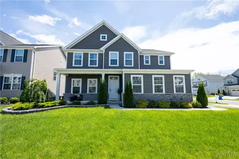 211 Sierra Dr, Amherst, NY 14228