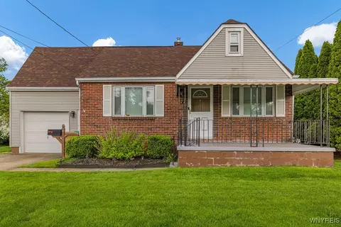 77 Northcrest Ave, Cheektowaga, NY 14225