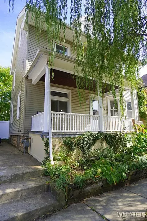 11 Abbottsford Pl, Buffalo, NY 14213