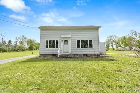 9115 Gowanda State Rd, Eden, NY 14057