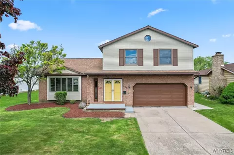 307 Wadsworth Ct, Tonawanda, NY 14150