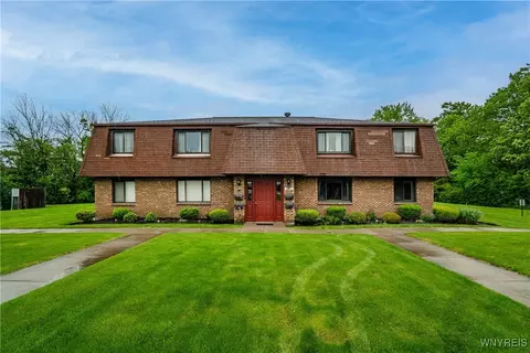 3898 Ridge Lea Rd #B, Amherst, NY 14228