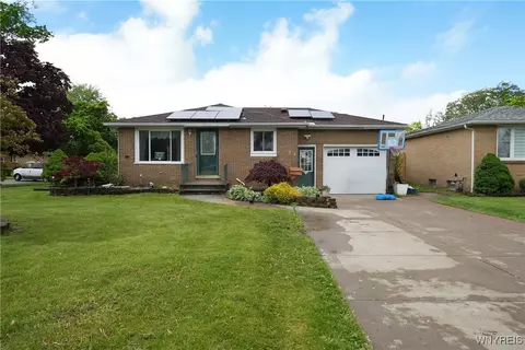 32 Nagel Dr, Cheektowaga, NY 14225