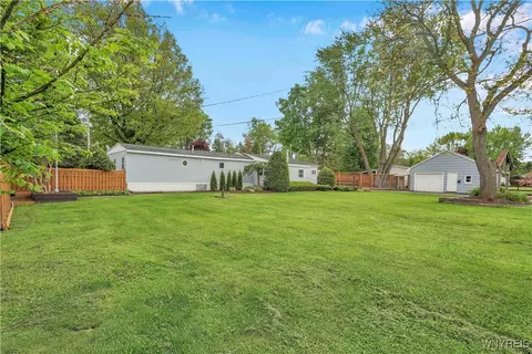 10958 Route 16, Delevan, NY 14042