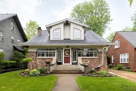 282 Washington Hwy, Amherst, NY 14226