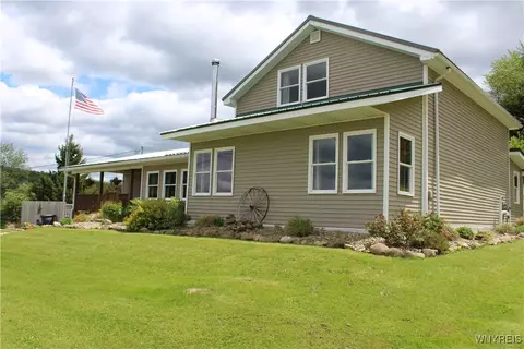 5433 Ashford Hollow Rd, Ashford, NY 14171