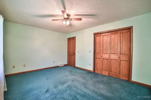 4590 Beach Ridge Rd, Pendleton, NY 14094 photo 27