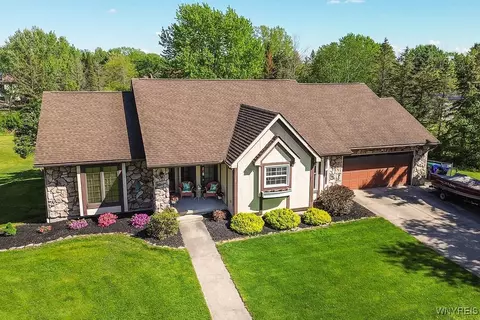 4590 Beach Ridge Rd, Pendleton, NY 14094 photo 4
