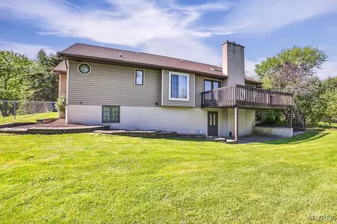 4590 Beach Ridge Rd, Pendleton, NY 14094 photo 43
