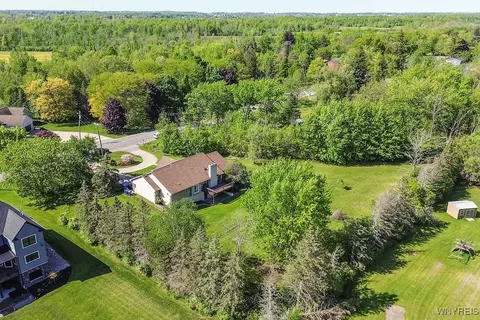 4590 Beach Ridge Rd, Pendleton, NY 14094 photo 48