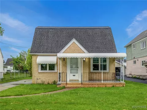 89 Central Blvd, Cheektowaga, NY 14225