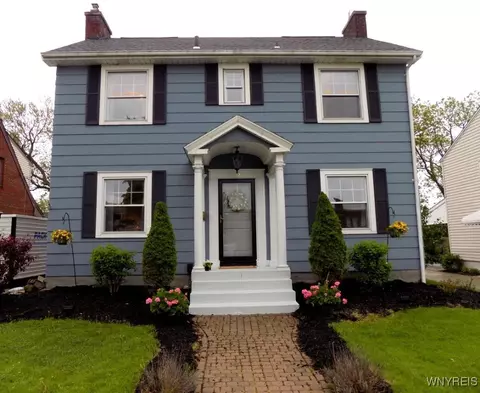 112 Lowell Rd, Buffalo, NY 14217