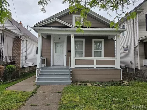 2207 Linwood Ave, Niagara Falls, NY 14305